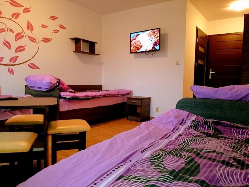 Osrodek Wczasowo-Kolonijny Bazylak Rewal Bed and Breakfast Exterior foto